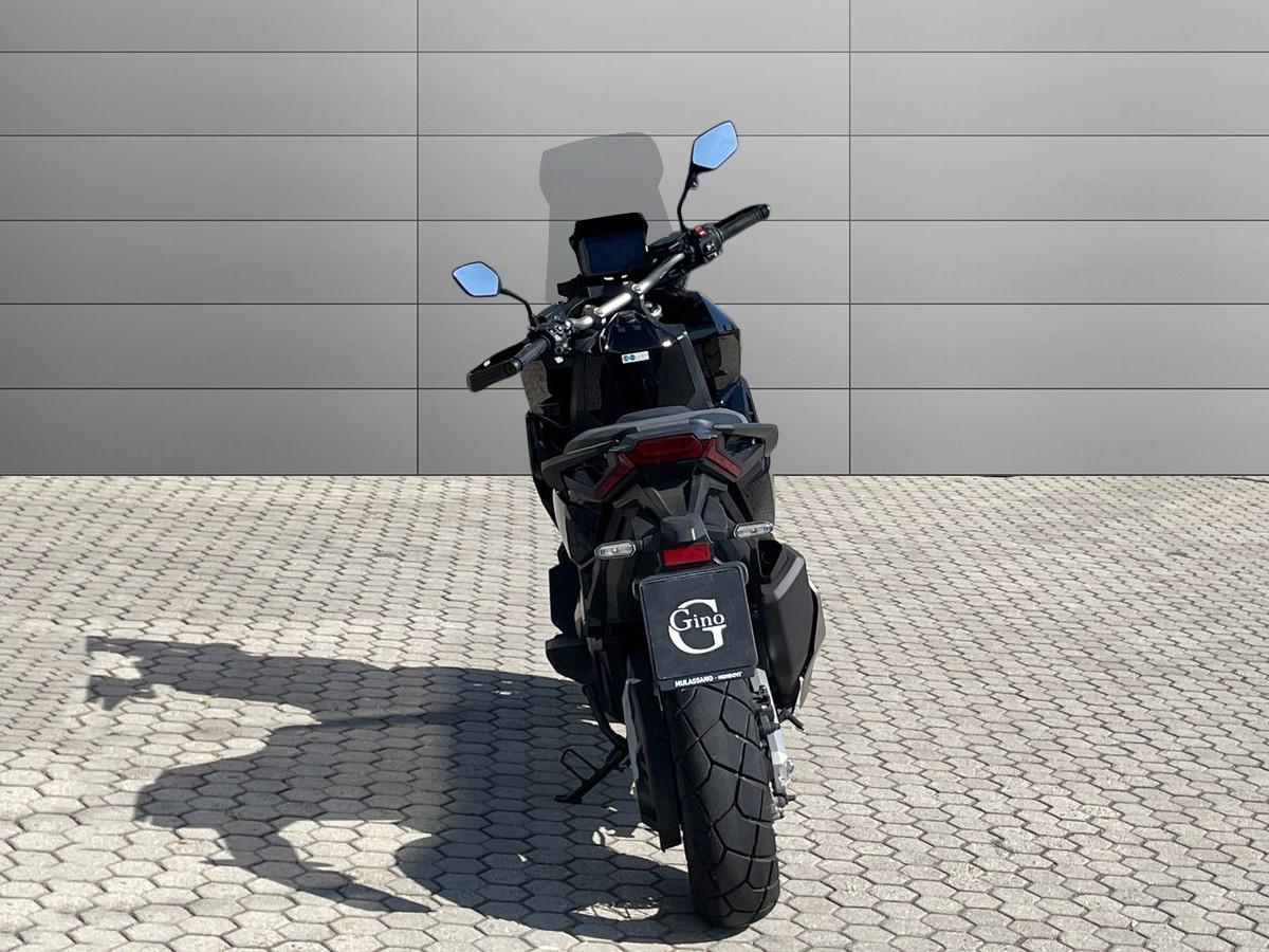 HONDA X-ADV 750 DCT Abs my21
