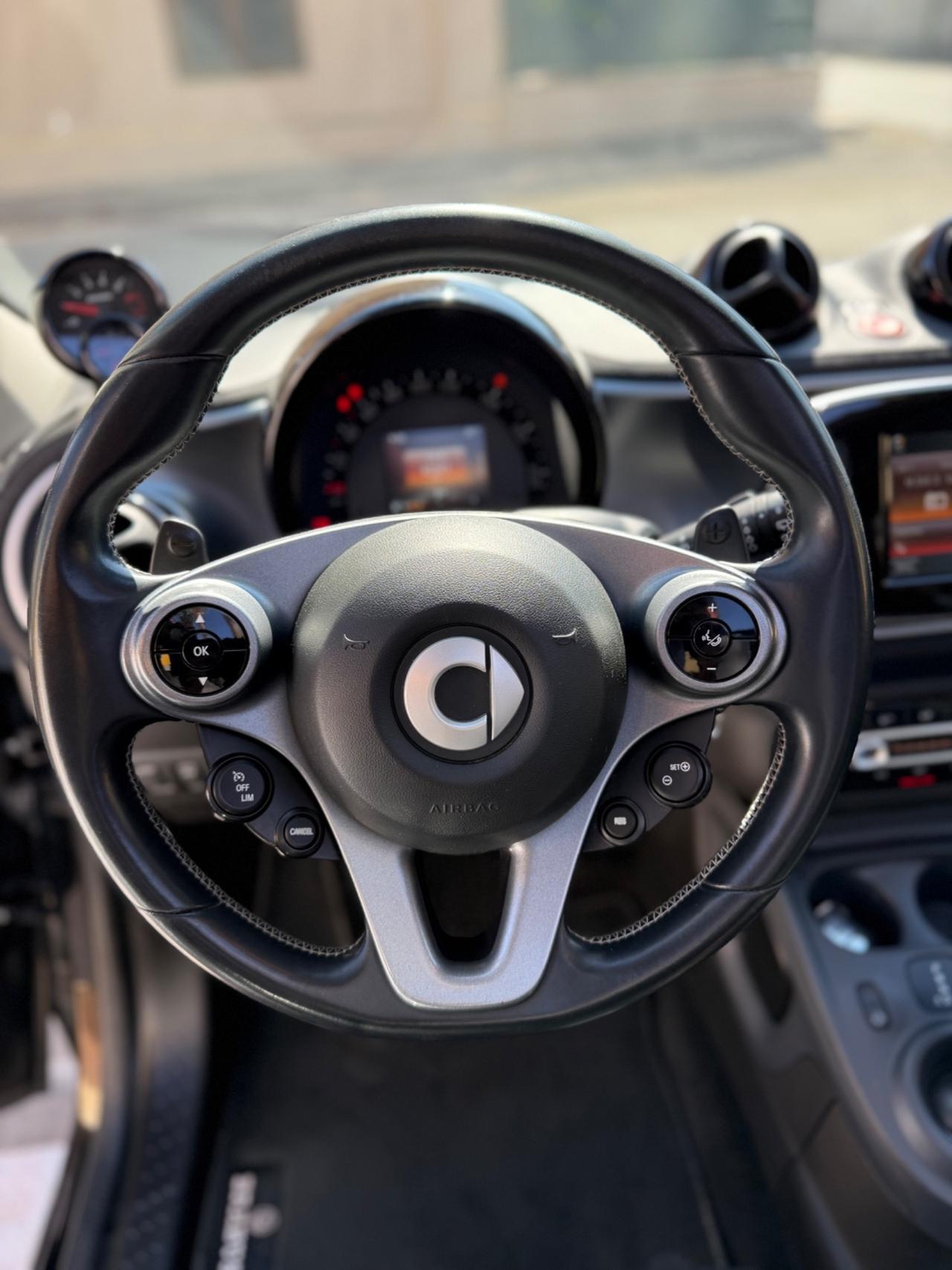 Smart ForFour BRABUS 0.9 Turbo twinamic Xclusive