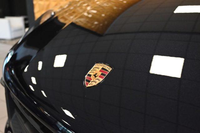 PORSCHE Macan NUOVA 2.0 PDK 265CV PCM TETT.LED 19"RADAR CAM FULL