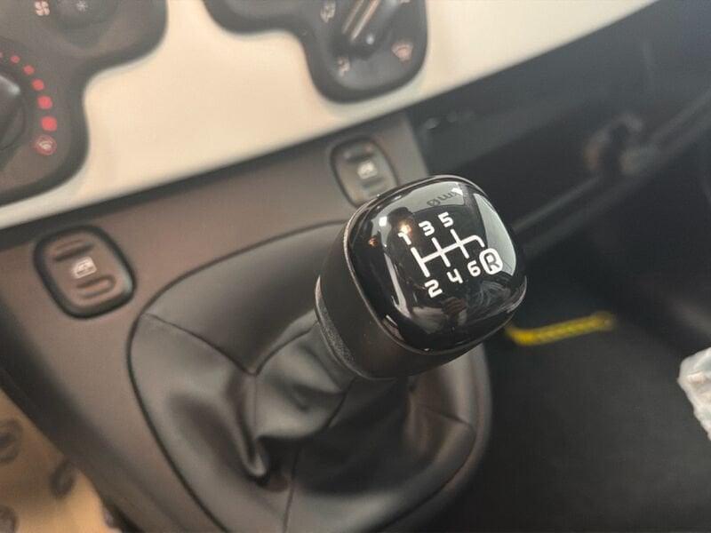 FIAT Pandina 1.0 65cv Hybrid Cross