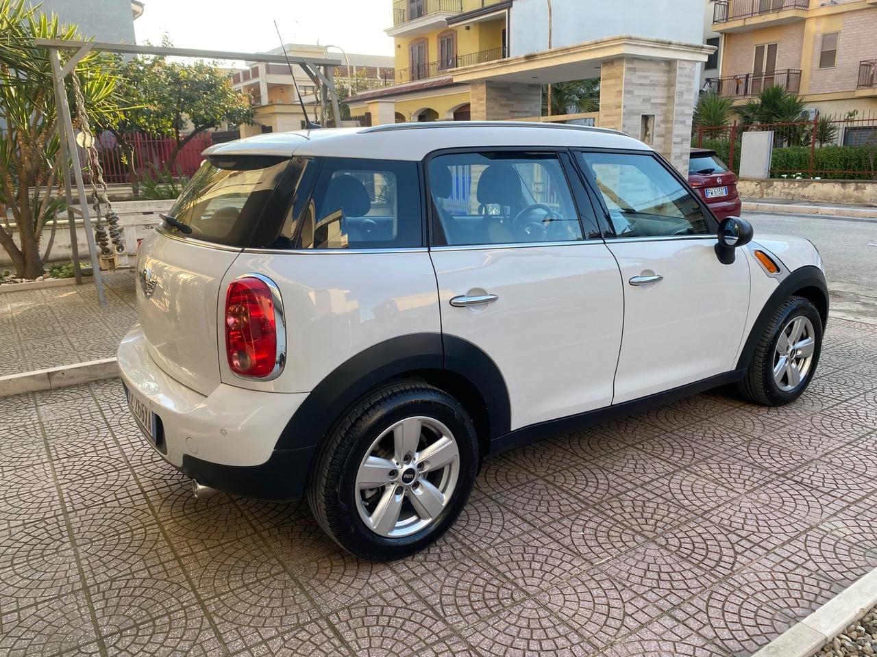 Mini One D Countryman 1.6 Cooper