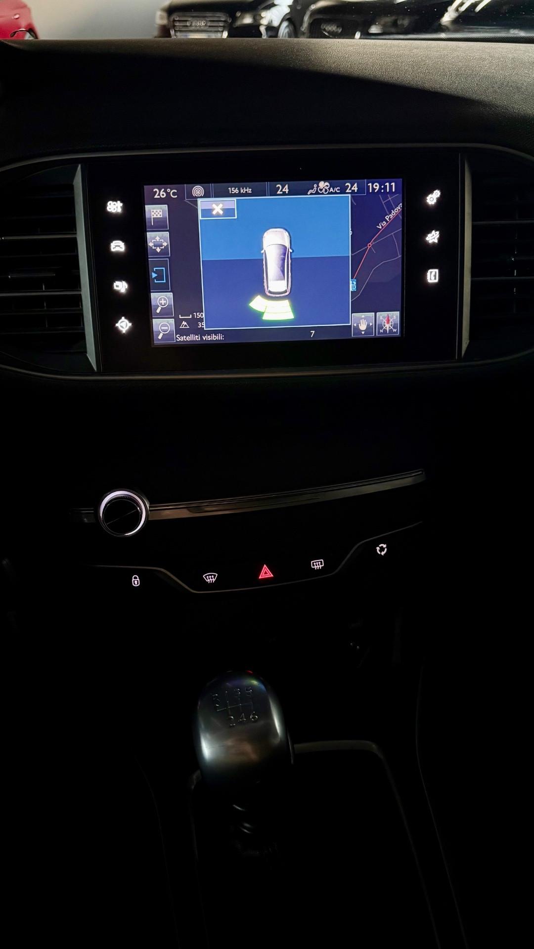 Peugeot 308 BlueHDi 120 S&S SW Business