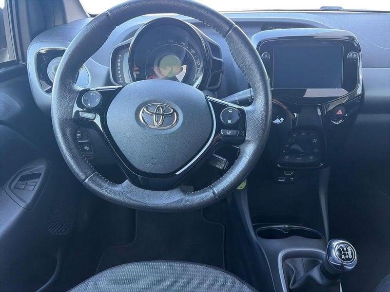 Toyota Aygo 5 Porte 1.0 VVT-i 72cv x-play
