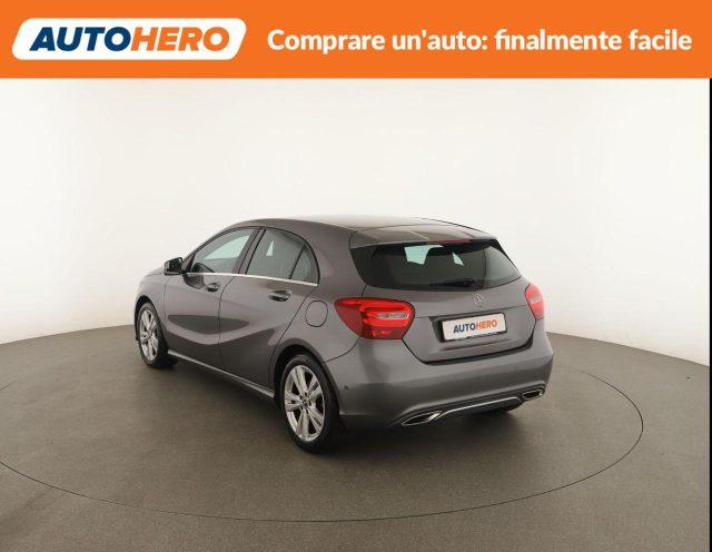 MERCEDES-BENZ A 180 d Sport