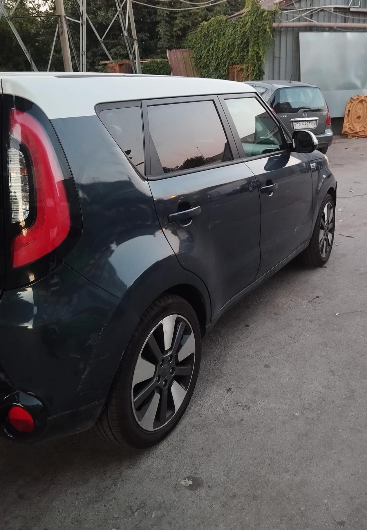 Kia Soul 1.6 CRDi cambio automatico
