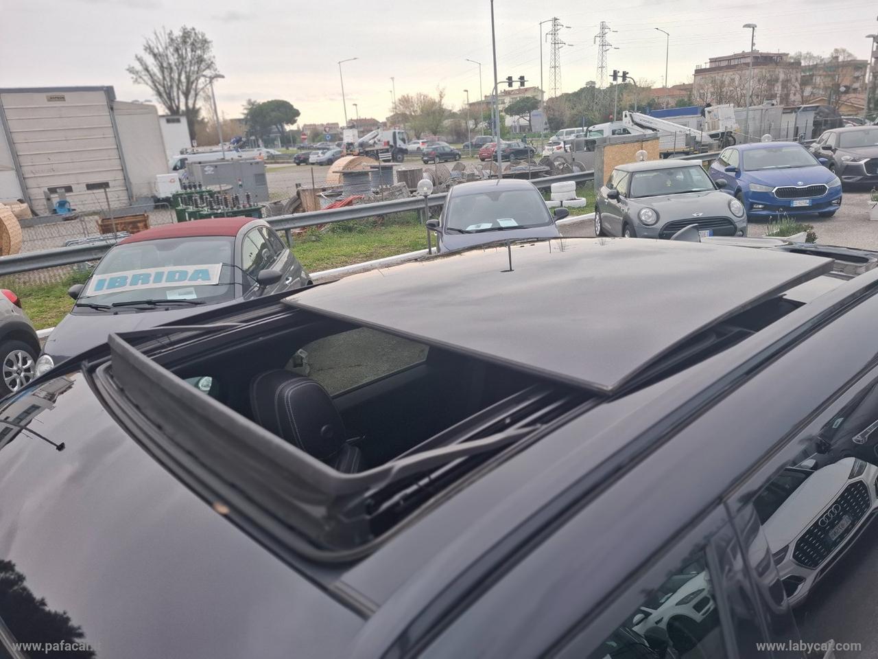 LAND ROVER RR Velar 2.0D I4 180 CV R-Dynamic HSE