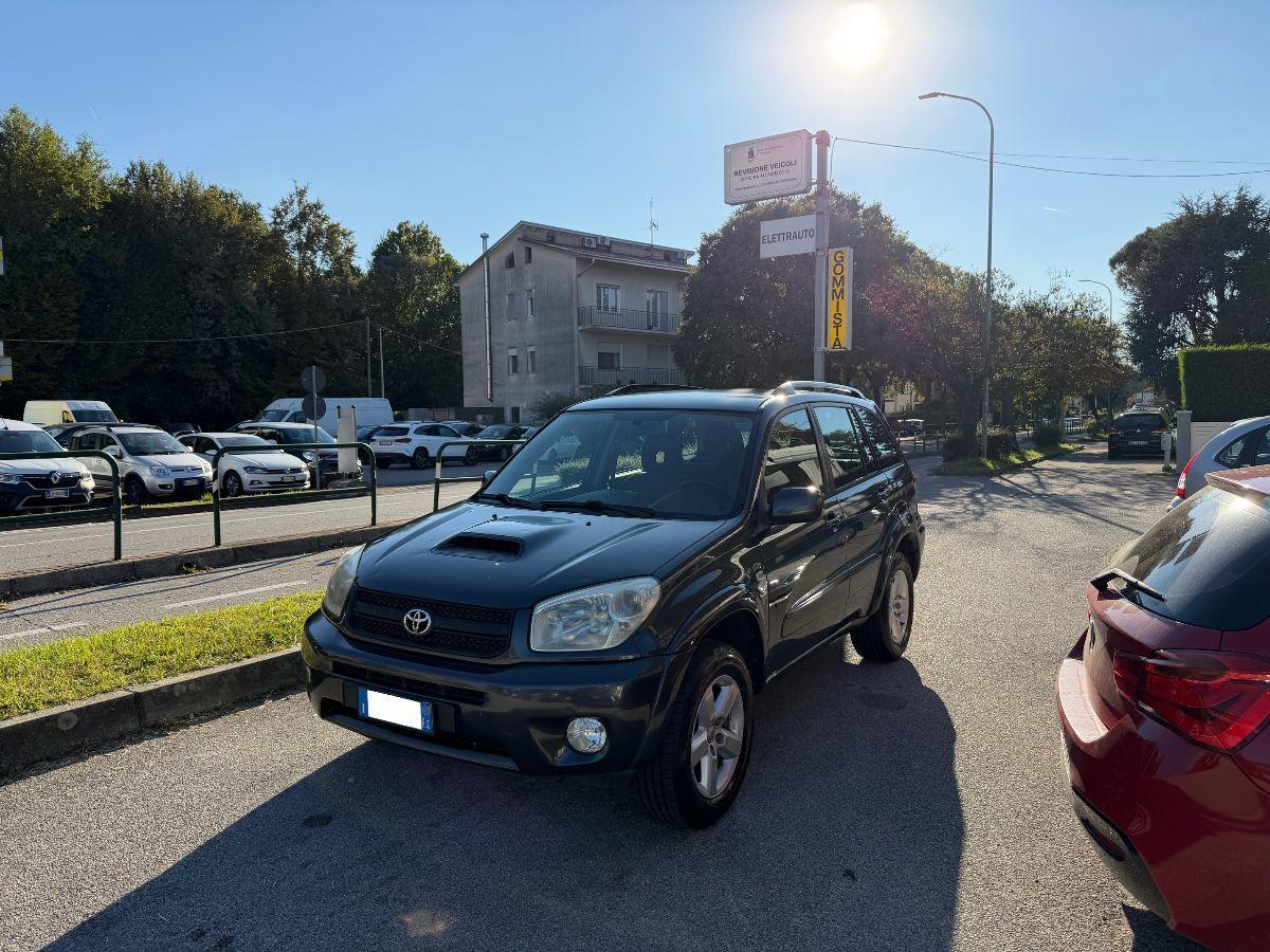 TOYOTA - RAV4 - 2.0 Tdi D-4D 5 porte Sol