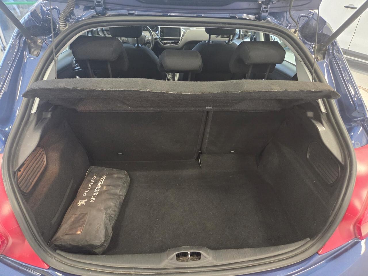 Peugeot 208 5 porte Allure - 2014