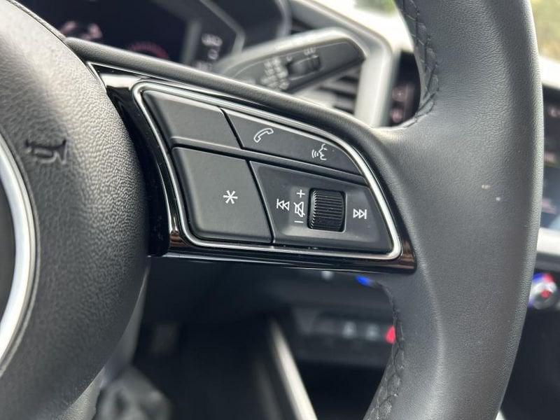 Audi A1 SPB 30 TFSI S Line Edition CAMERA+FULL LED+17"