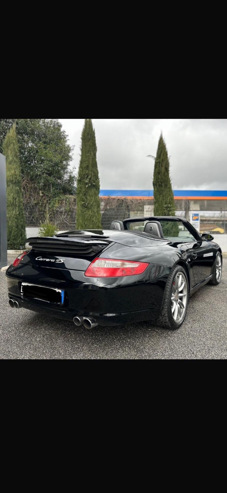 Porsche 911 Carrera Coupé