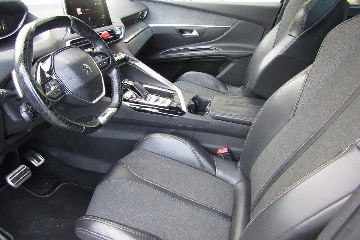 PEUGEOT 5008 BlueHDi 120 S&S EAT6 GT Line