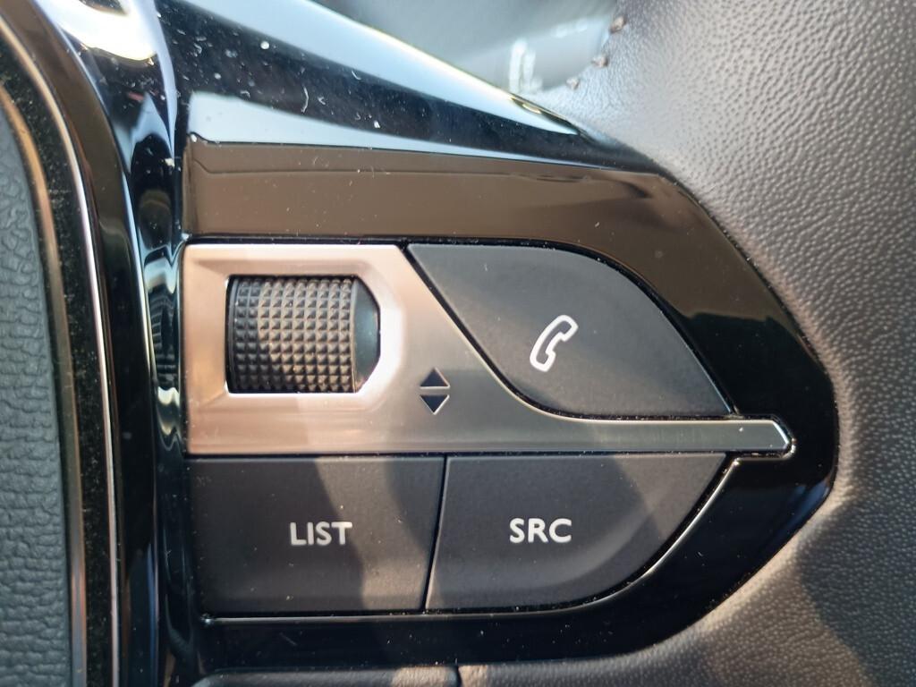 Peugeot 208 1.2 100cv 5 porte Style