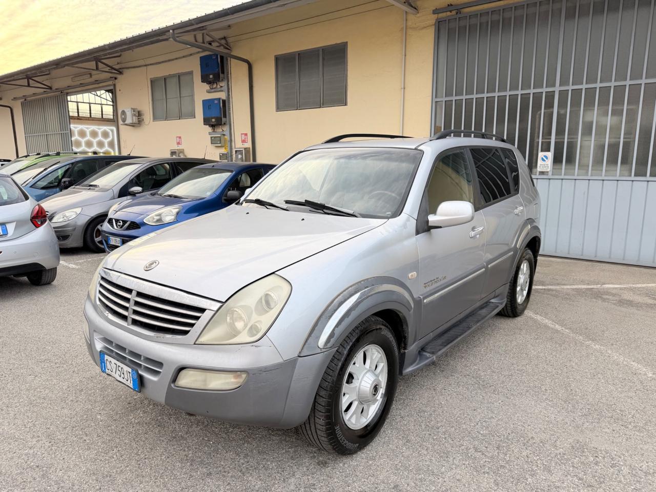 Ssangyong REXTON 2.7 XDi cat Premium 3 TOD