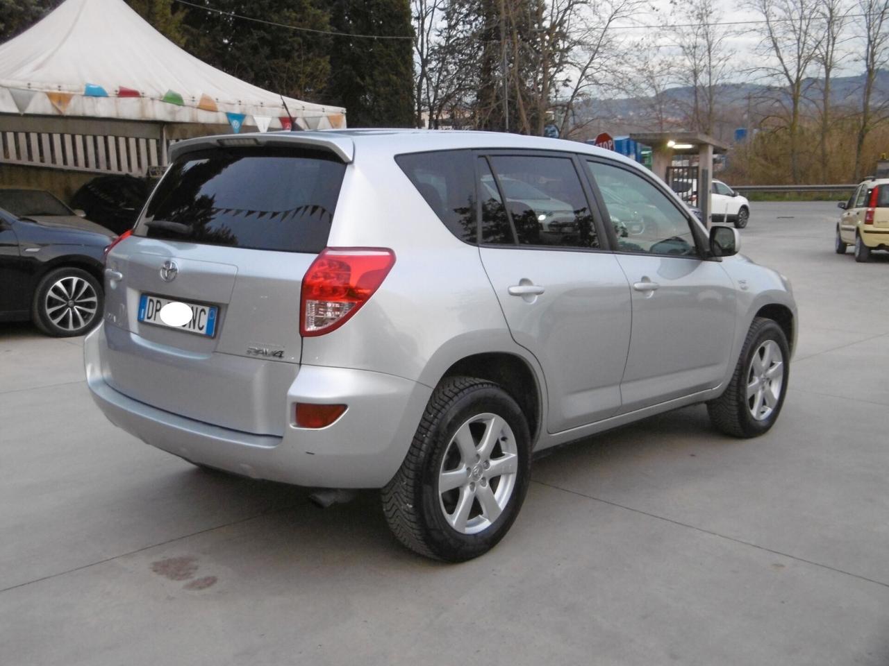 Toyota RAV 4 RAV4 Crossover 2.2 D-4D 136 CV Sol