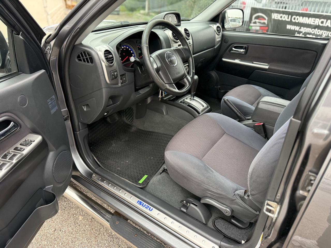 Isuzu D-Max 3.0 TD cat Crew Cab 4WD Pup. LS Aut. EU4