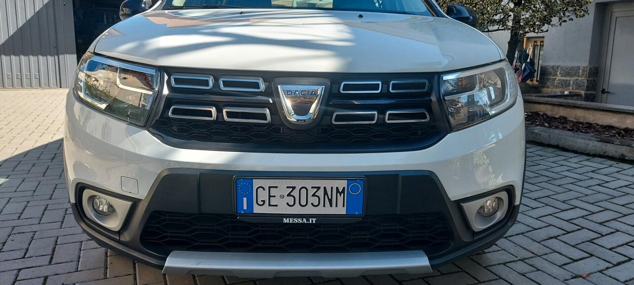 Dacia Sandero Stepway 1.0 TCe 100CV ECO-G 15th Anniversary