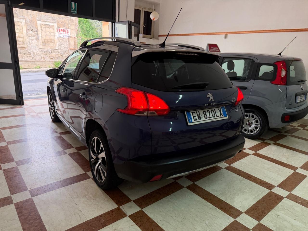 Peugeot 2008 1.6 e-HDi 115 CV Stop&Start Féline