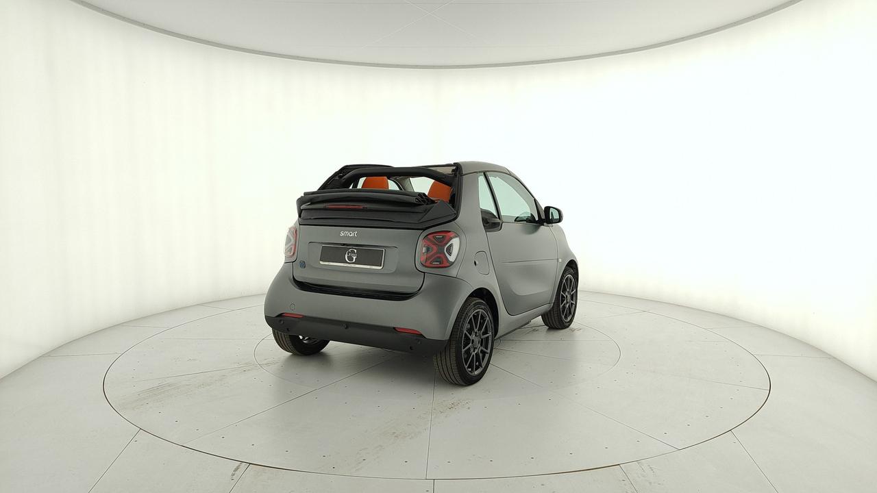 SMART Fortwo Cabrio eq suitegrey-grey 22kW