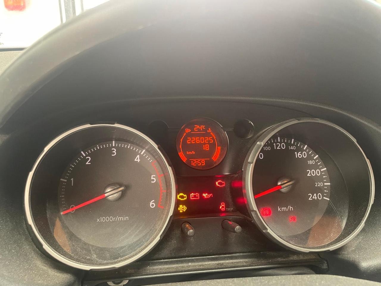 Nissan Qashqai Qashqai+2 2.0 dCi DPF Tekna