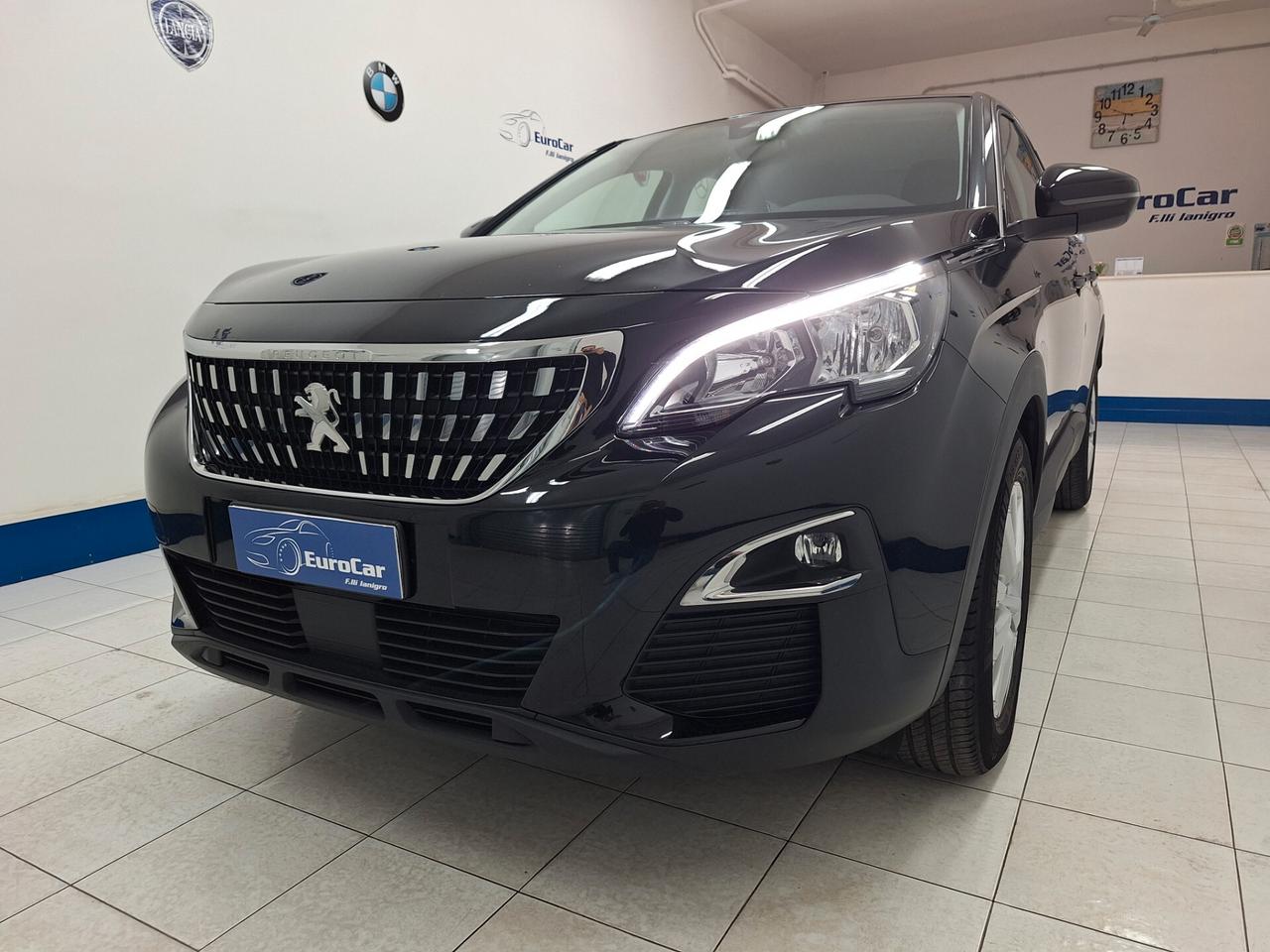 Peugeot 3008 Business 1.5 BlueHDi 130cv