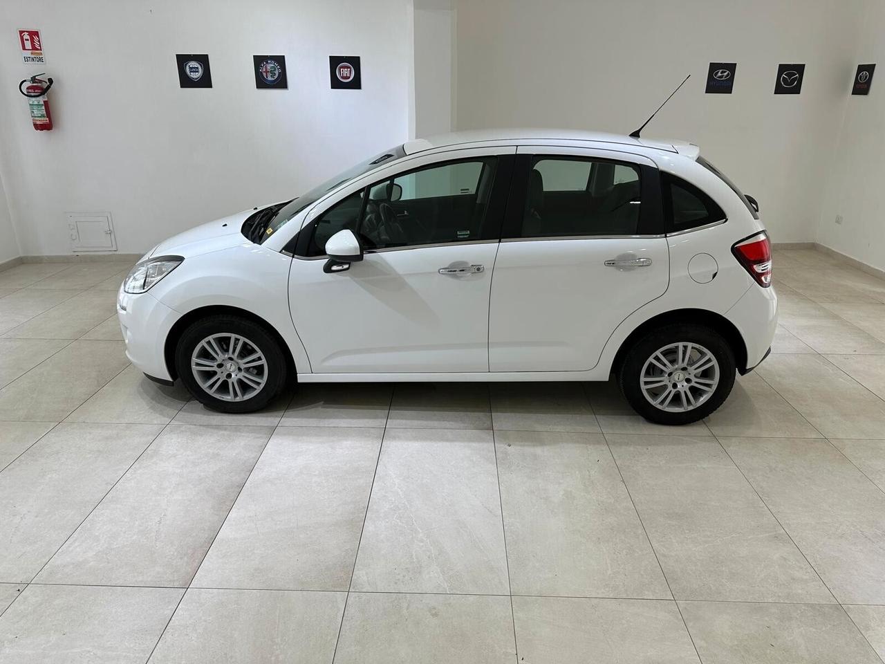 Citroen C3 PureTech 82 Exclusive DA VETRINA