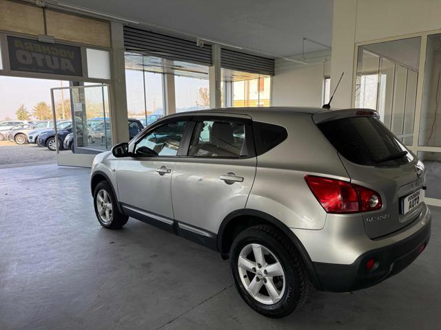NISSAN Qashqai 2.0 dCi DPF 4WD Acenta
