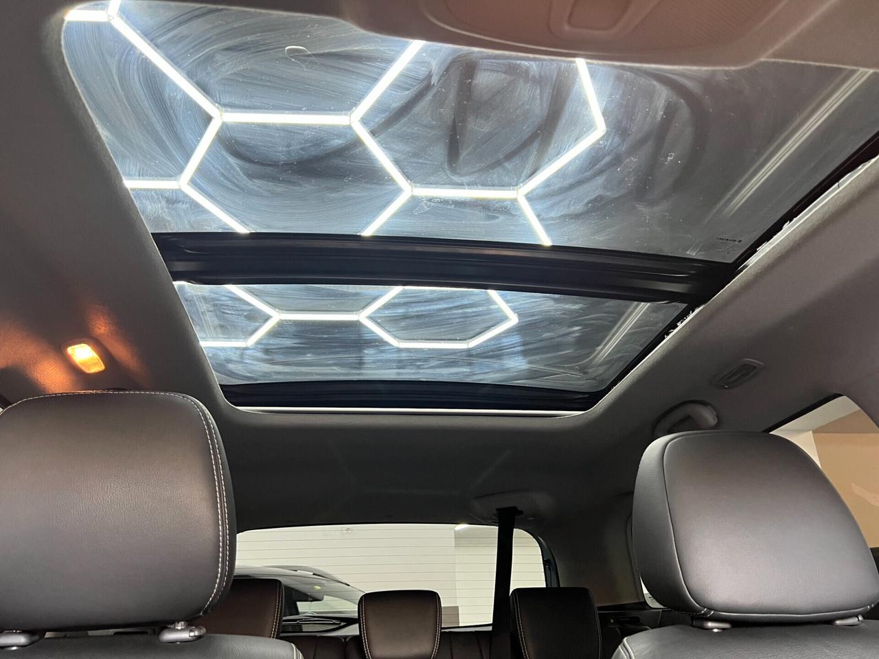 Suzuki Vitara 1.5 Hybrid A/T 4WD AllGrip Starview
