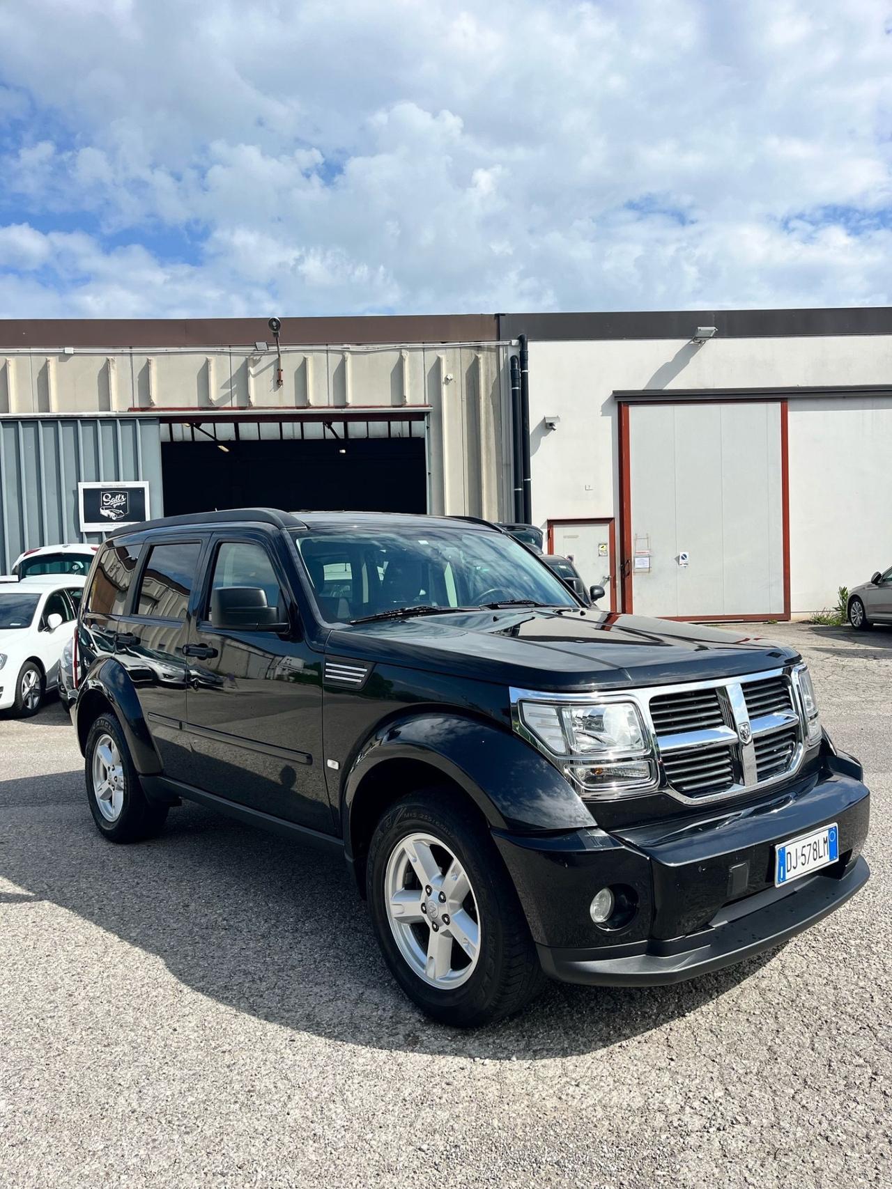 Dodge Nitro 4x4 Automatica
