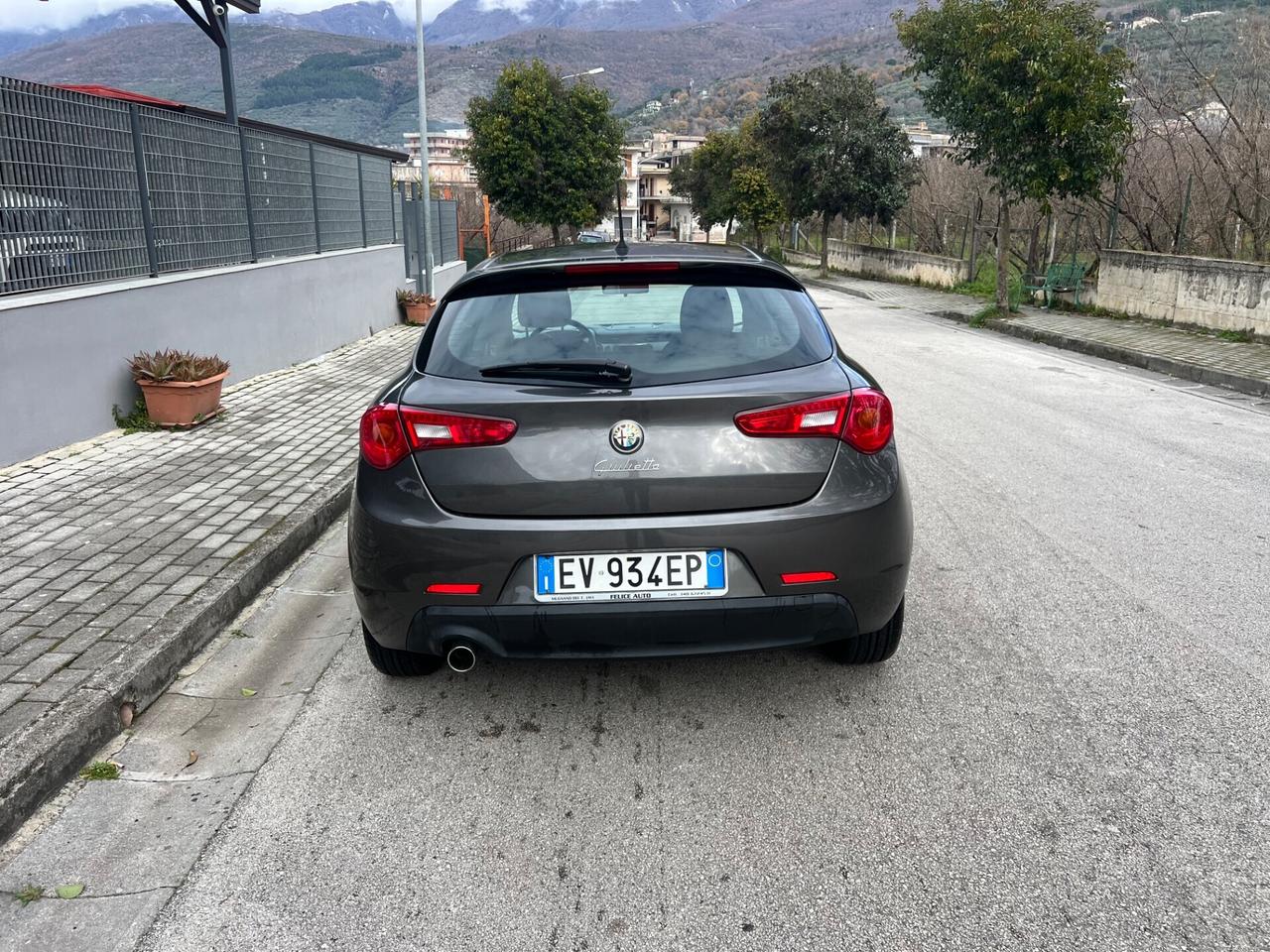 Alfa Romeo Giulietta 1.6 MTJ 105 CV Distinctive
