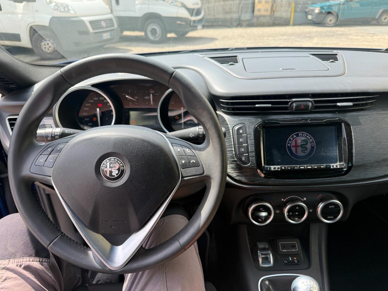 Alfa Romeo Giulietta 1.6 JTDm 120 CV Super Launch Edition