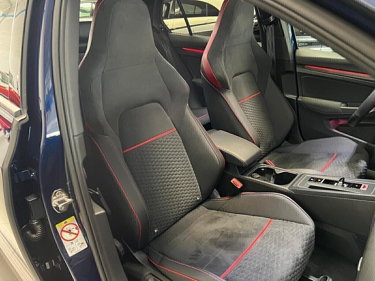 Volkswagen Golf GTI Golf 2.0 TSI GTI DSG Clubsport 45 300CV