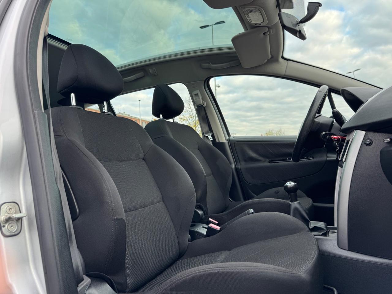 Peugeot 207 1.4 VTi 95CV SW XS Ciel 2008 Full optional