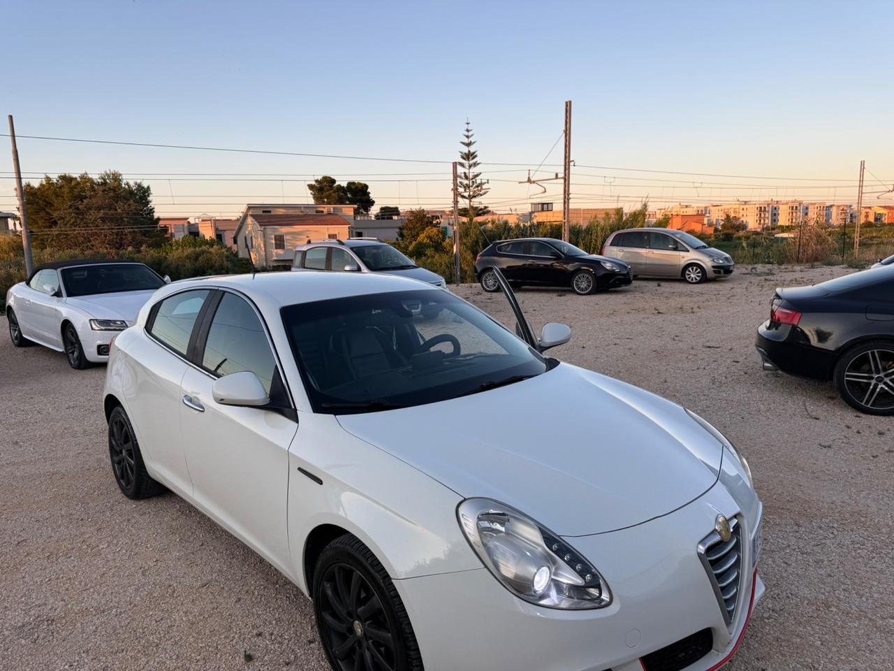 Alfa Romeo Giulietta 2.0 JTDm-2 170 CV 3.999€ PERMUTE