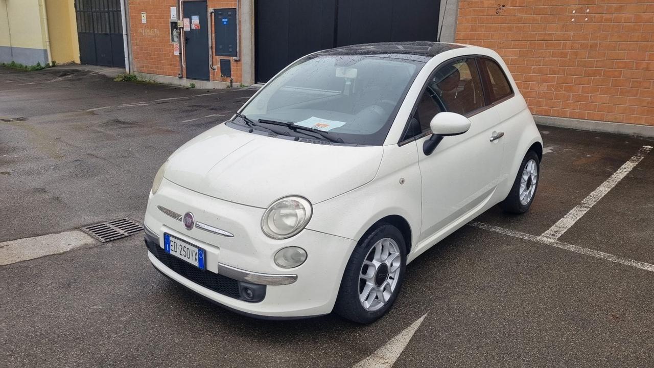 Fiat 500 1.2 by Gucci