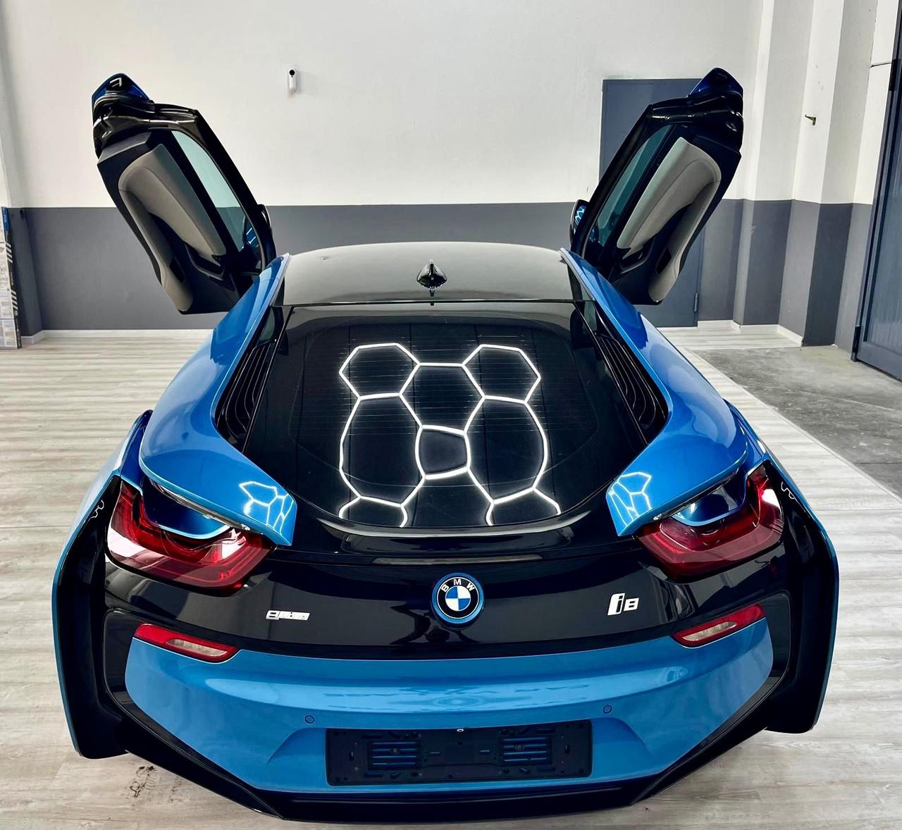 Bmw i8 coupé protonic edition