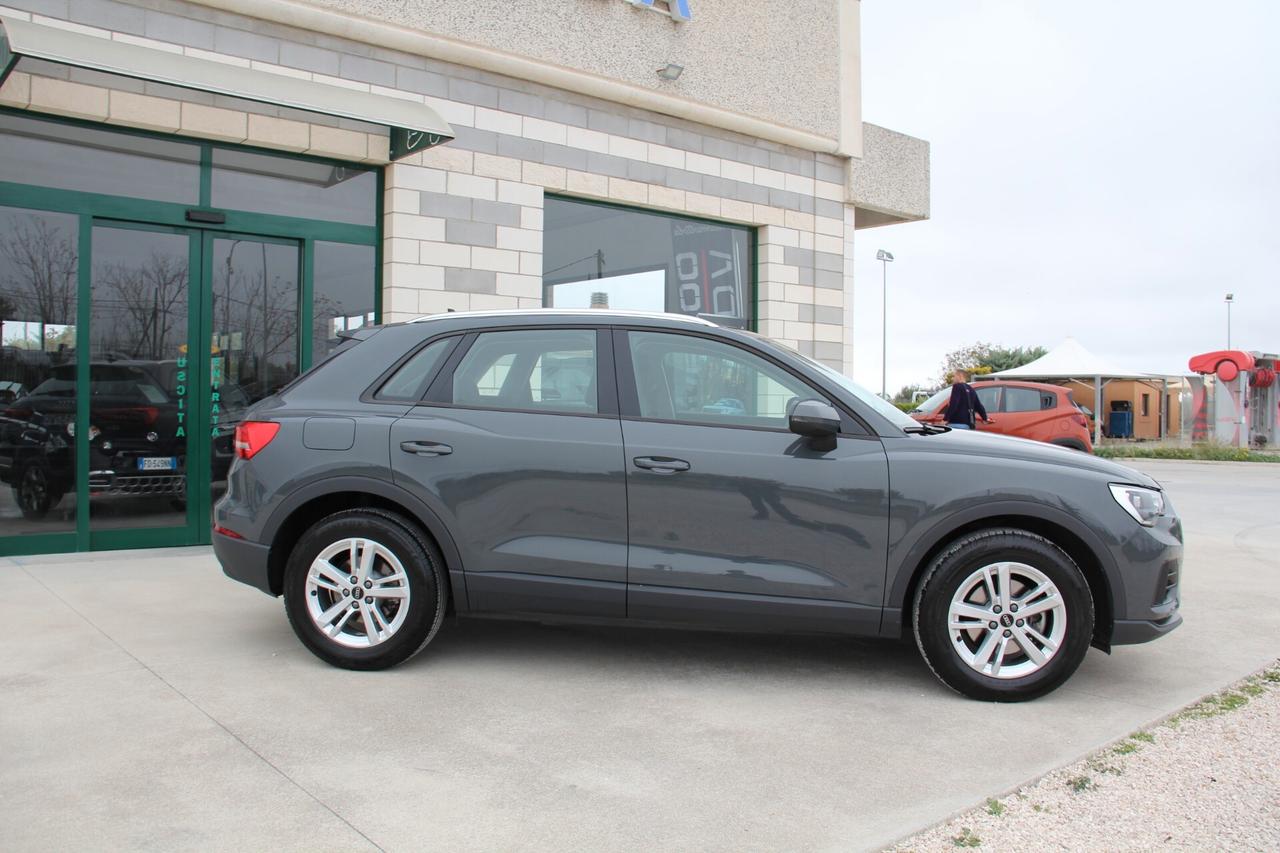 Audi Q3 TDI quattro S tronic Business Advanced (KW 110-CV150)