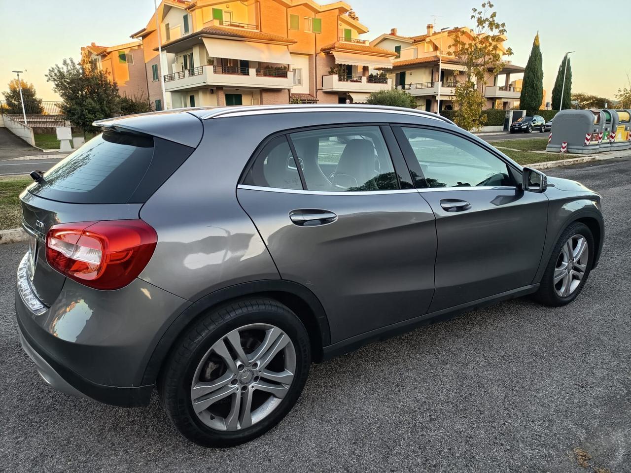 Mercedes-benz GLA 200 CDI Automatic Sport