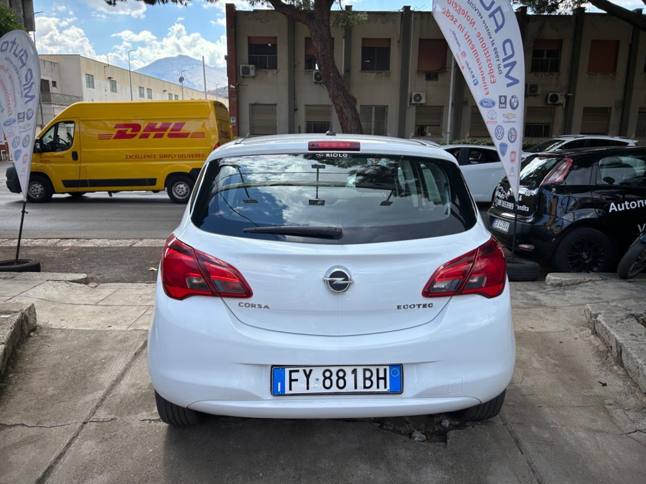 Opel Corsa 1.4 90CV GPL Tech 5 porte 120 Anniversary