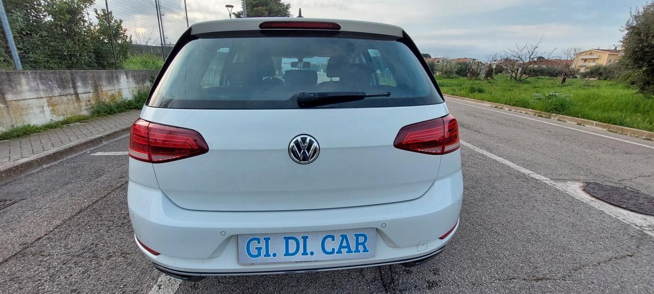 GOLF 7,5 CAMBIO AUTOMATICO DSG 1,5 METANO 130 CV NAVI TELEFONO SENSORI IMPECCABILE