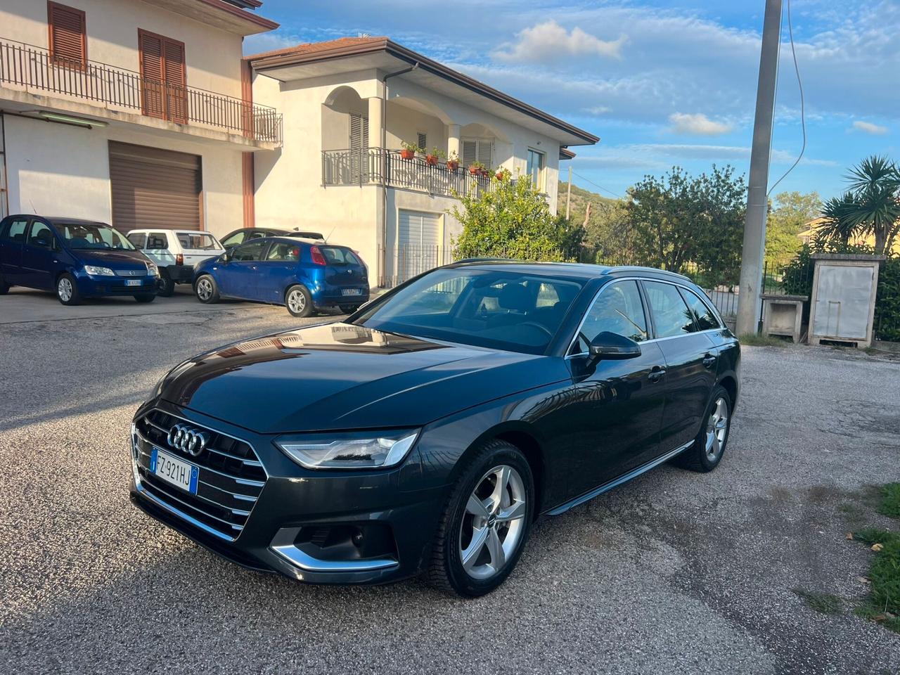 Audi A4 40 TDI quattro S tronic