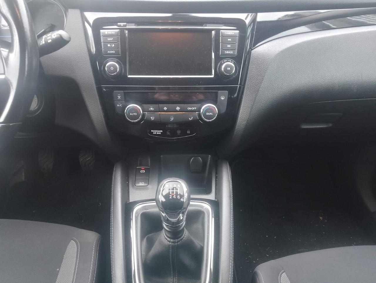 Nissan Qashqai 1.3 DIG-T 140 CV Tekna+