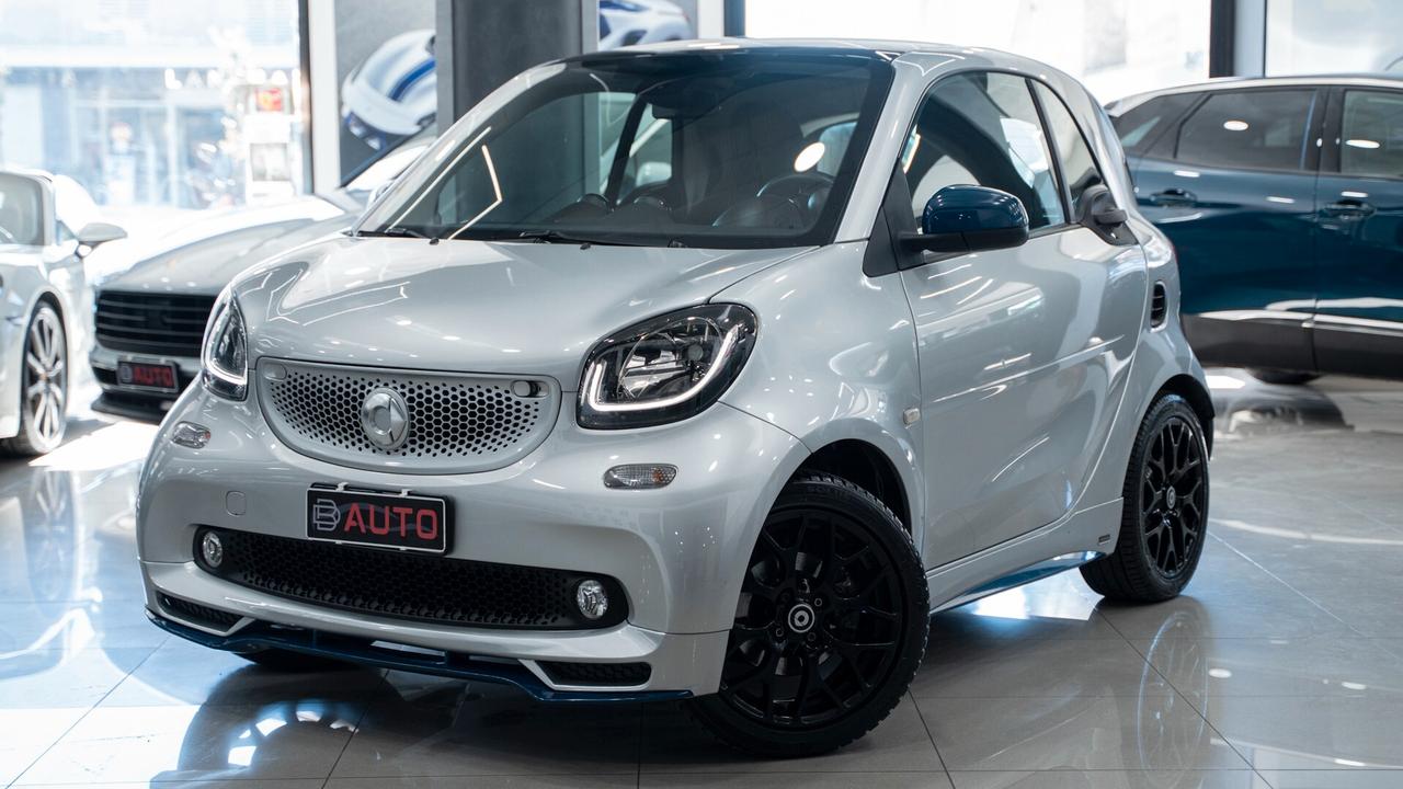 Smart ForTwo 90CV URBANRUNNER BRABUS EDITION FULL OPTINAL ITALY