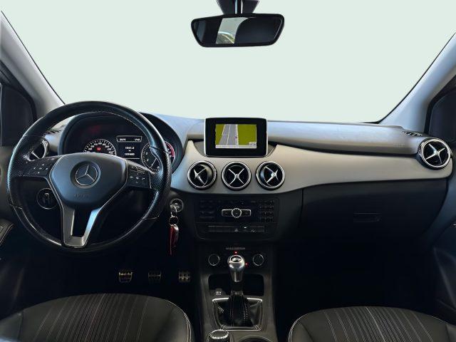 MERCEDES-BENZ B 180 Premium - UNIPROPRIETARIO - Cam - Navi