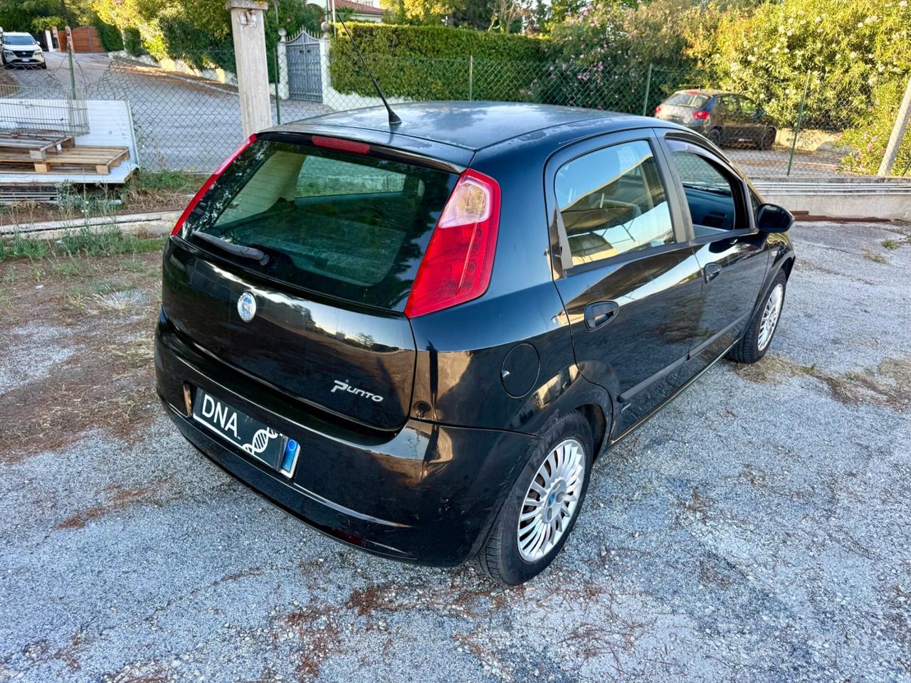 Fiat Grande punto 1.2 benzina Metano NEOPATENTATI