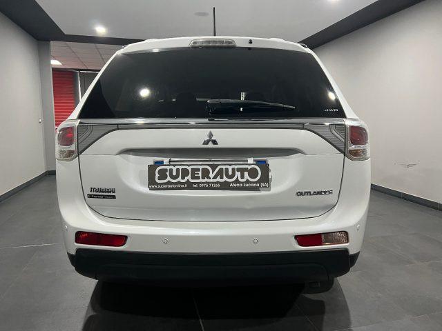 MITSUBISHI Outlander 2.2 DI-D 4WD Intense UNICO PROPRITARIO