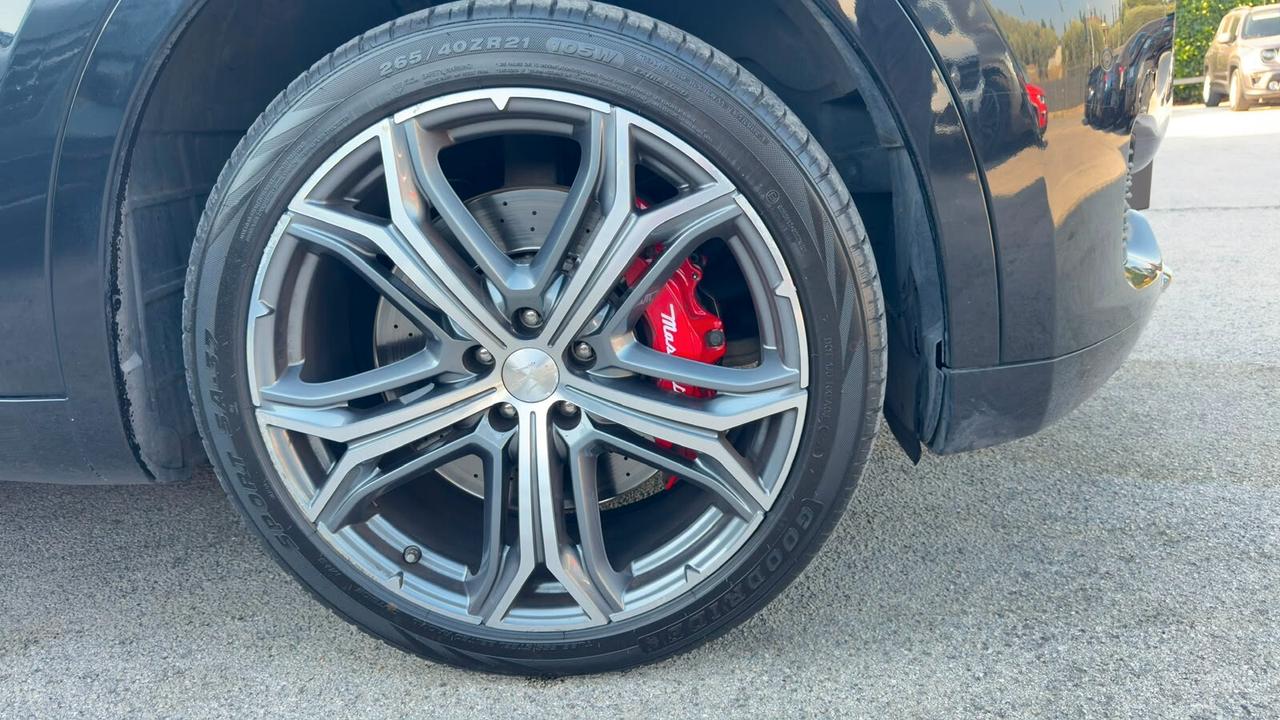 Maserati Levante V6 430 CV S AWD Granlusso
