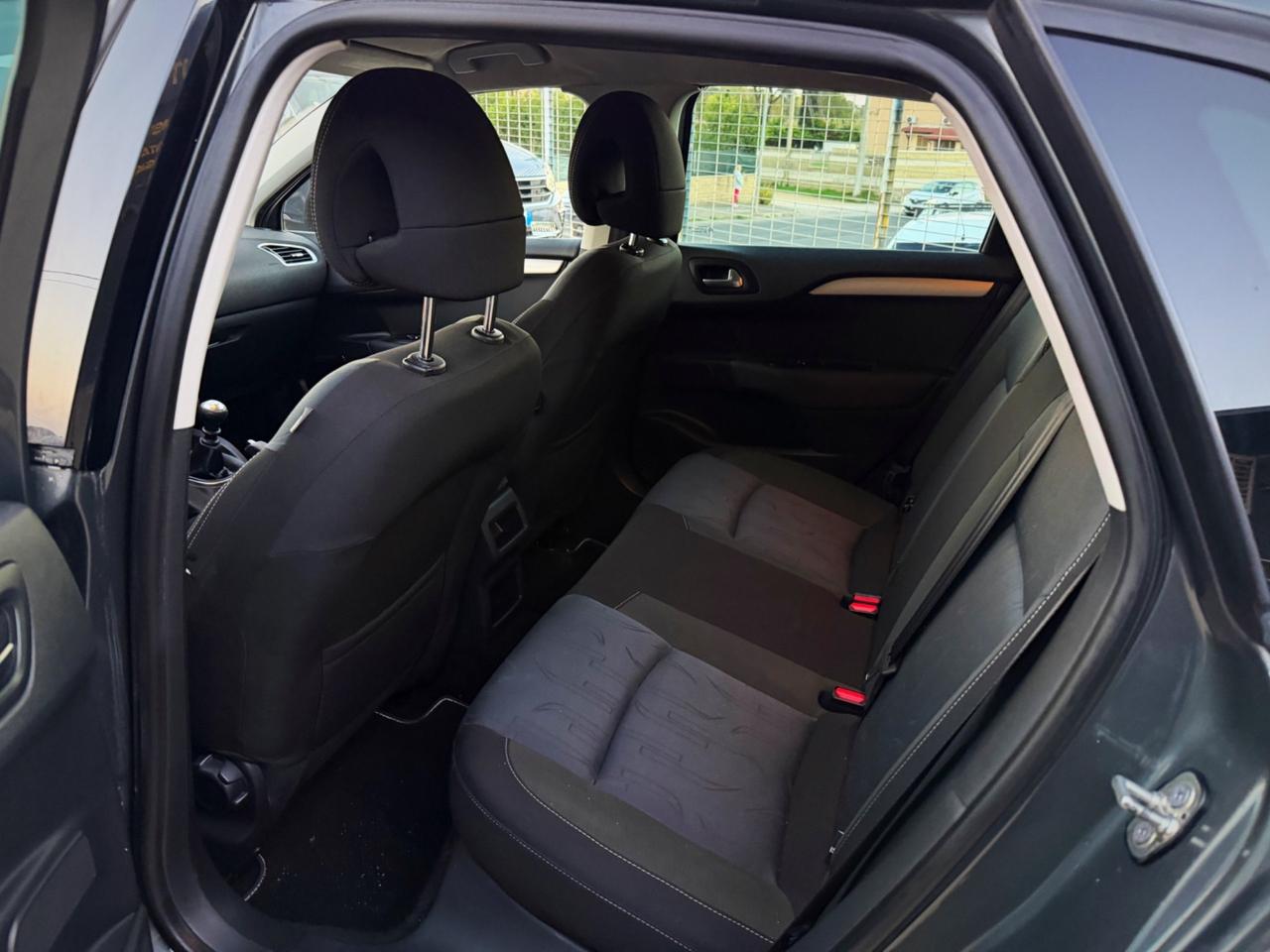 Citroen C4 1.6 e-HDi 110 airdream Exclusive