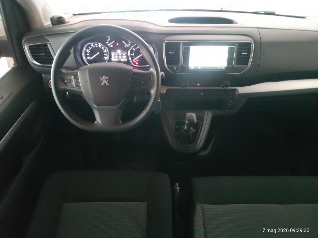 Peugeot Traveller HDi 115cv 9 POSTI