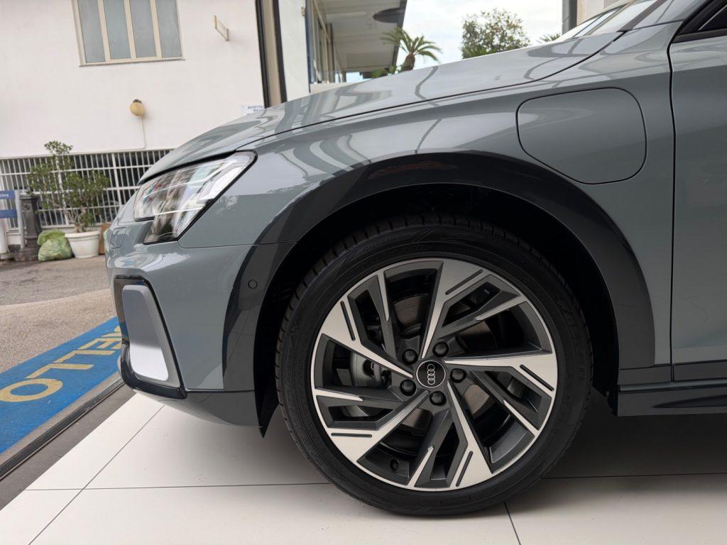 Audi A3 allstreet TFSI e 150 kW S tronic Identity Contrast