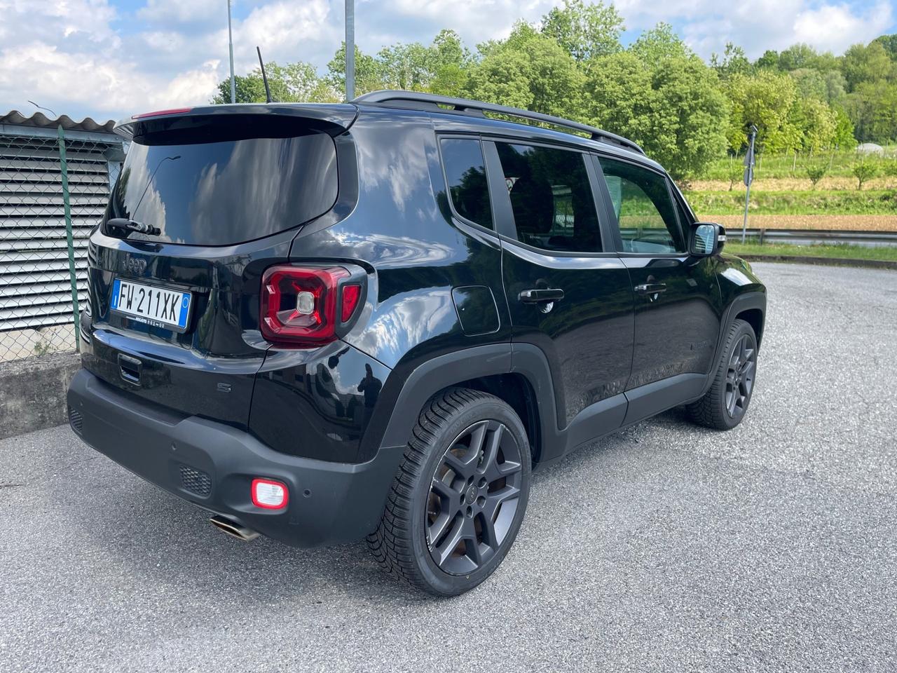 Jeep Renegade 1.3 T4 DDCT Limited